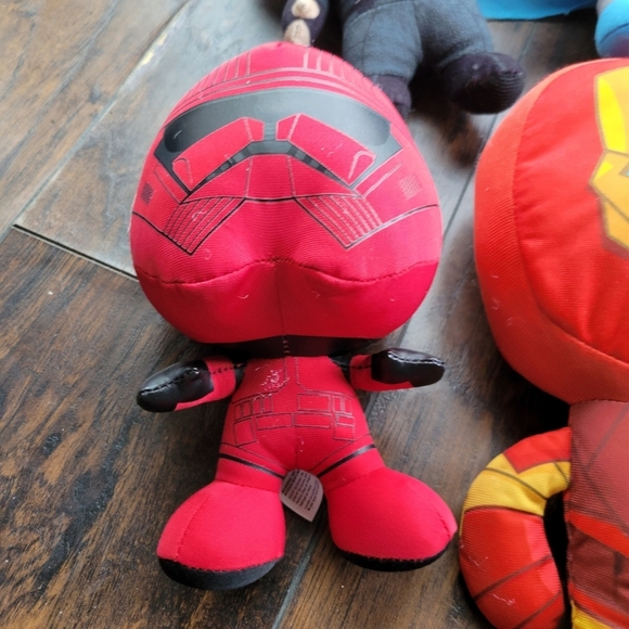 Plush Lot, DC, Marvel, Starwars, Nightmare on Elm Street - Picture 2 of 5